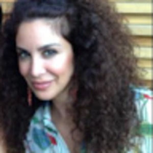 Meet your Posher, Dee